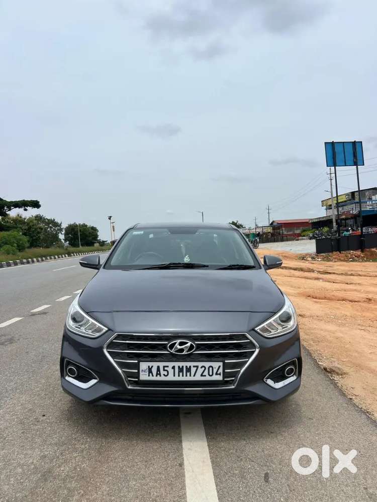 Hyundai Verna 2019 Topend With Sunroof 65900 Km Driven