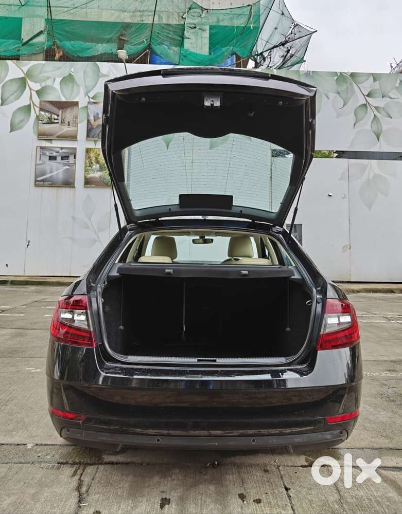 Skoda Octavia 2.0 L K Tsi At, 2018, Petrol