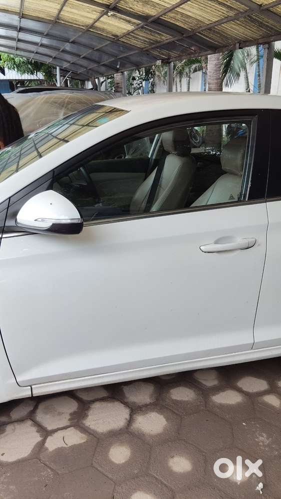 Hyundai Verna Petrol Manual 2018