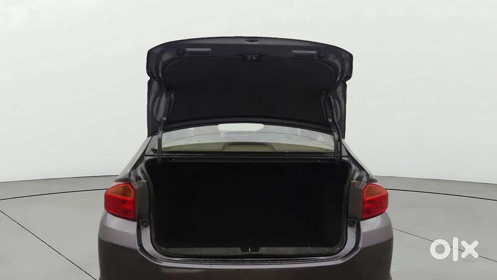 Honda City 1.5 V 5th Gen I-vtec Mt, 2022, Petrol