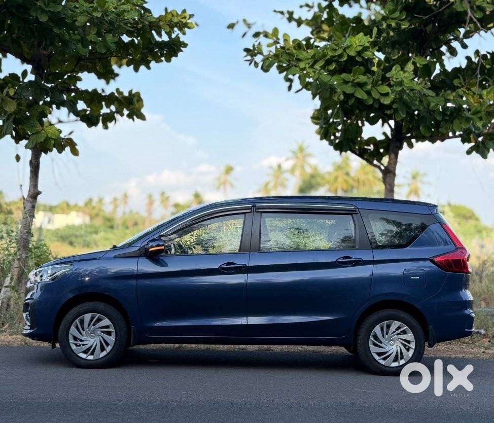 Maruti Suzuki Ertiga, 2022, Petrol