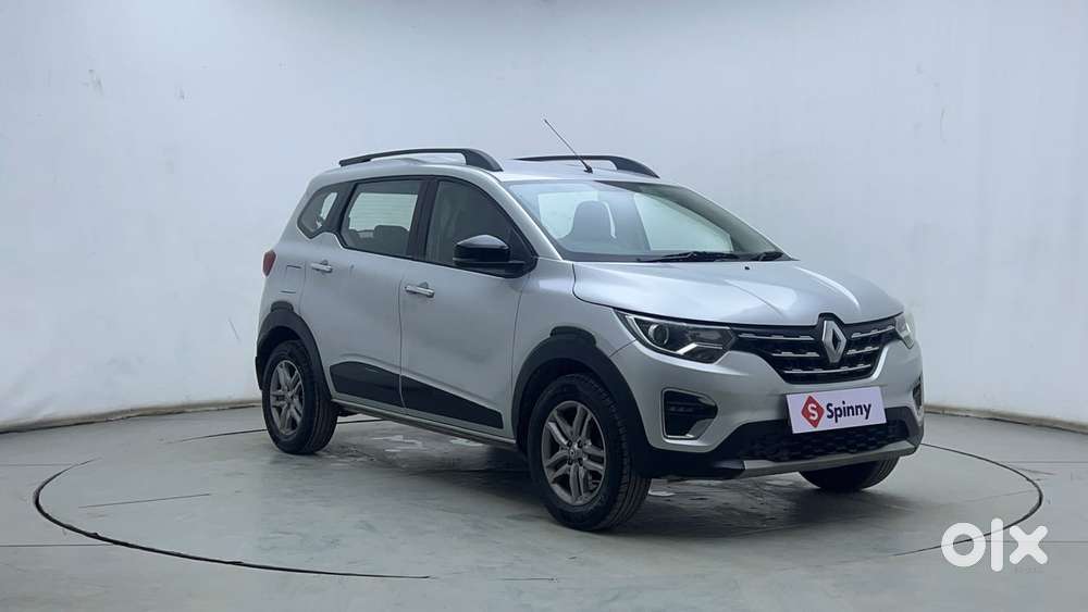 Renault Triber Rxz, 2023, Petrol