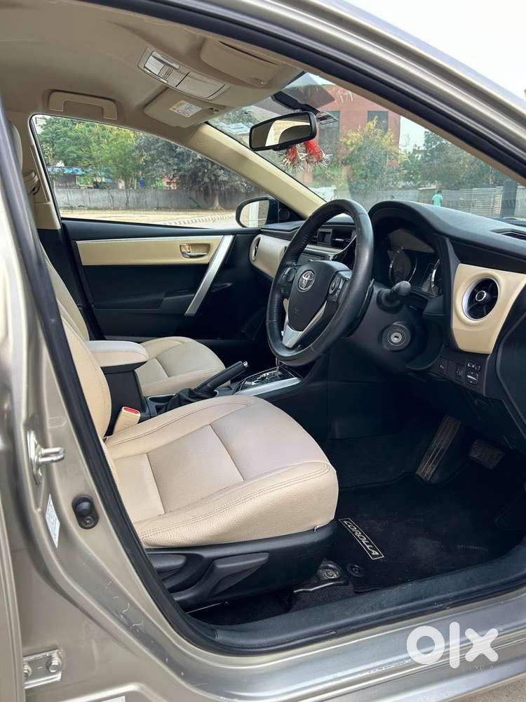 Toyota Corolla Altis 1.8 G Cvt, 2019, Petrol