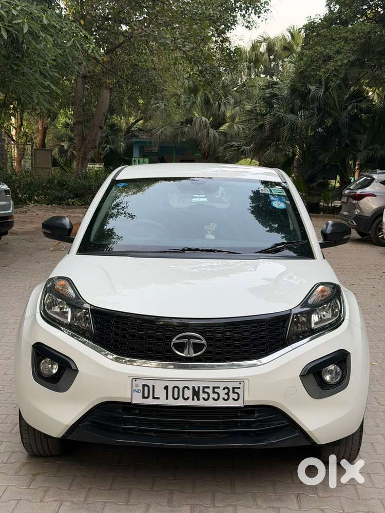 Tata Nexon 1.5 Revotorq Xm (s), 2020, Cng & Hybrids