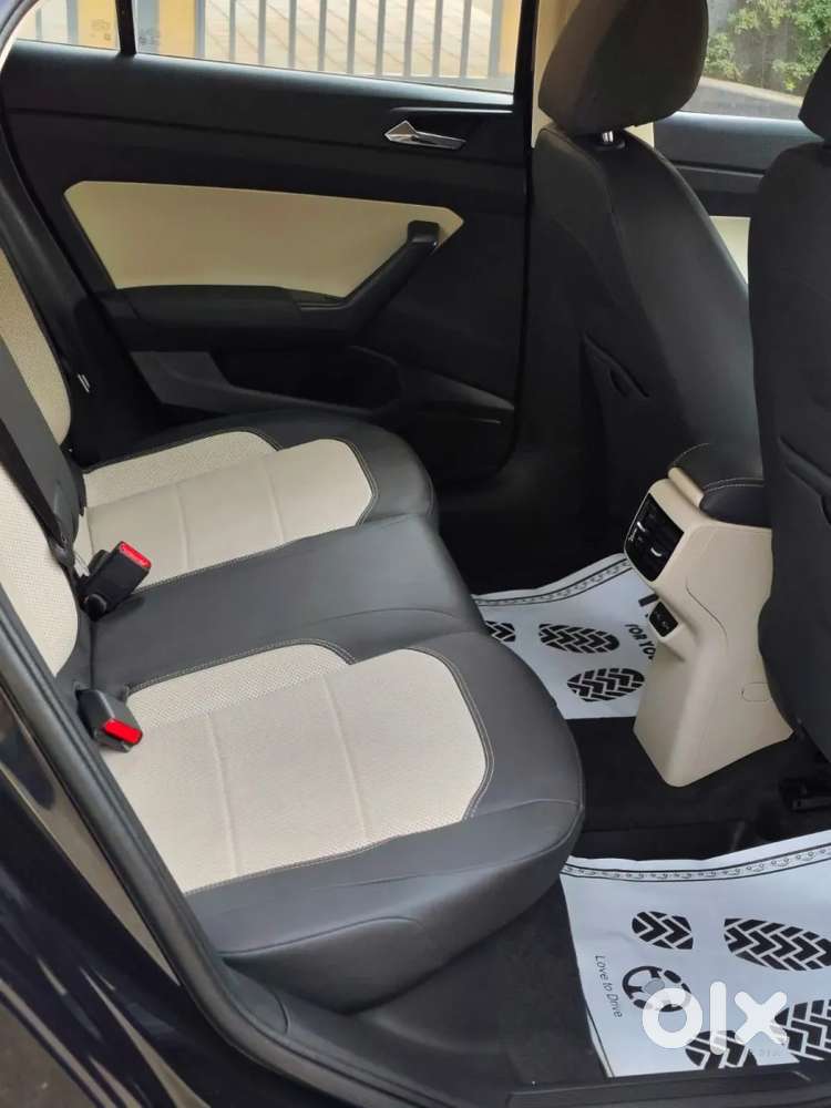 Skoda Slavia, 2025, Petrol