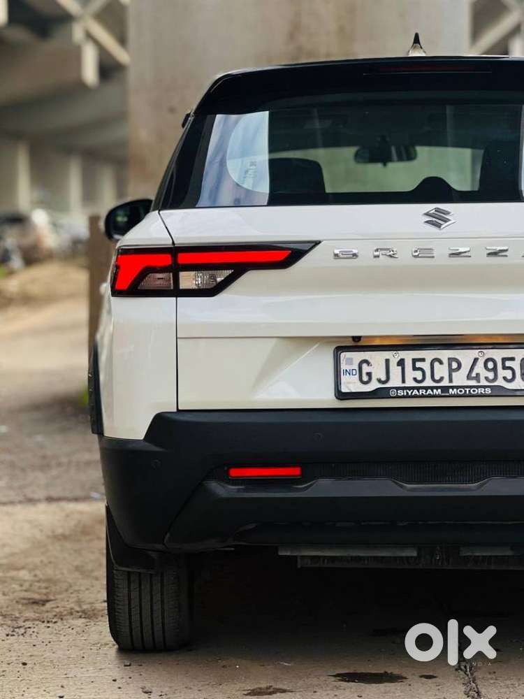 Maruti Suzuki Brezza 1.5 Lxi Cng, 2024, Cng & Hybrids
