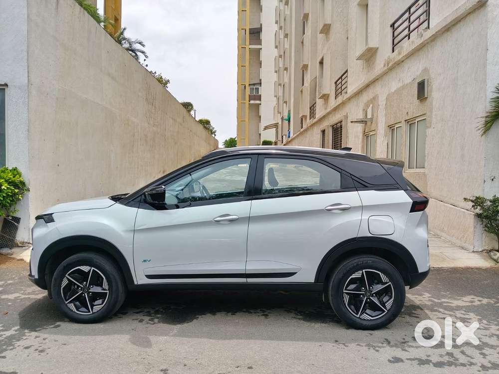 Tata Nexon Ev Empowered Plus Lr, 2024, Electric