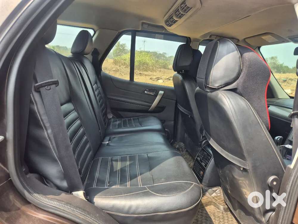 Car Has 6 Speed Gear Full Tight Condition