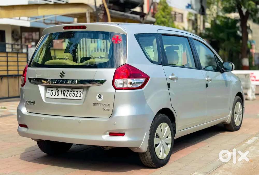 Ertiga Vxi+ 2017 Petrol Auto
1st Owner 72000km 
Full Insurance