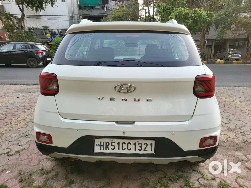 Hyundai Venue S 1.2 Petrol, 2021, Petrol