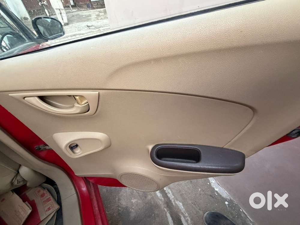 Honda Brio Cng, Excellent