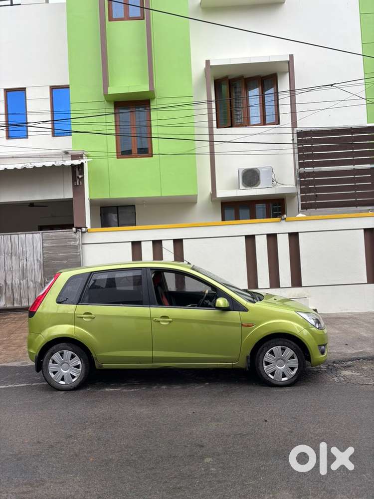 Ford Figo Petrol 2010 Year