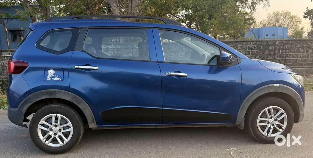 Renault Triber Rxt, 2021, Petrol