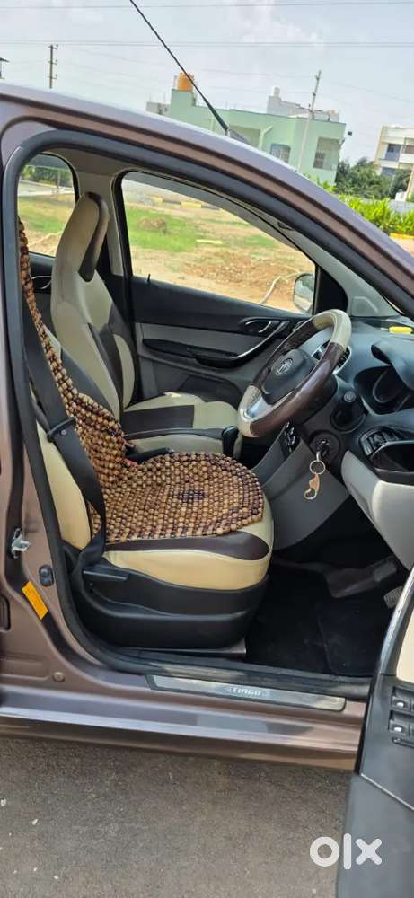 Tata Tiago 2017