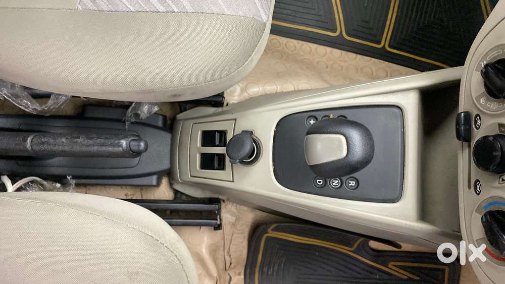 Maruti Suzuki Alto K10 Vxi Amt, 2015, Petrol