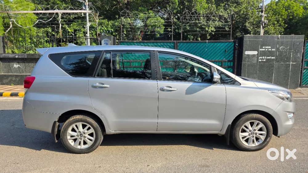 Toyota Innova Crysta 2.4 G Mt 7 Str, 2018, Diesel