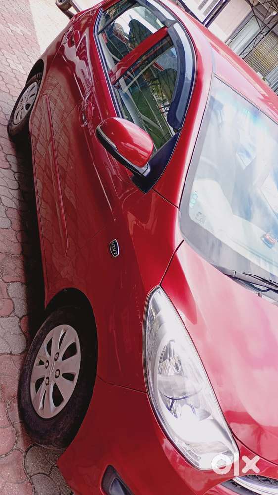 Hyundai I10 Sportz, 2012, Petrol