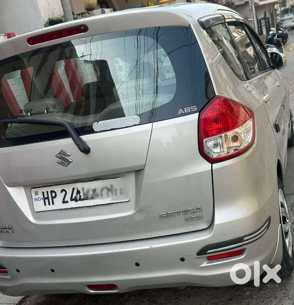 Maruti Suzuki Ertiga 2013 Diesel 122000 Km Driven