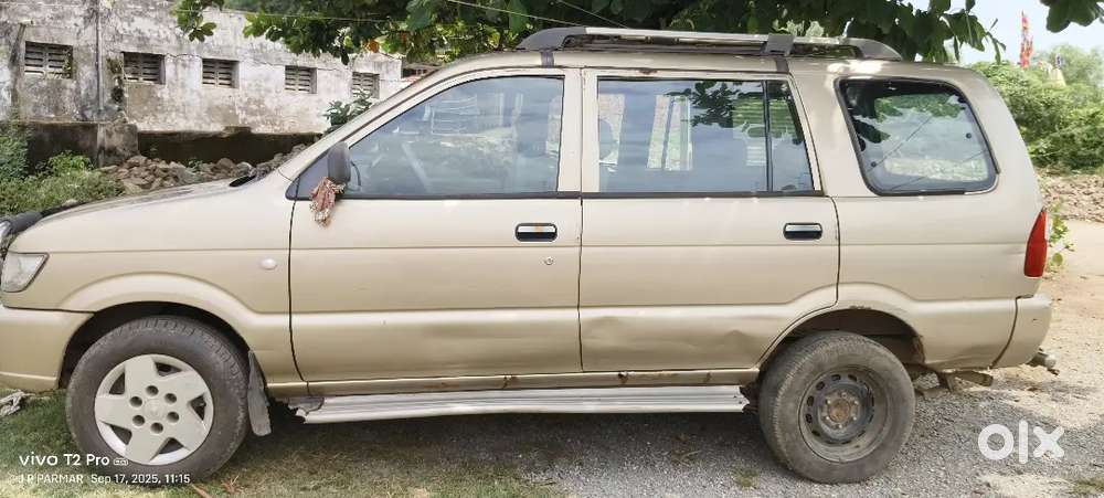 Chevrolet Tavera Elite 2010