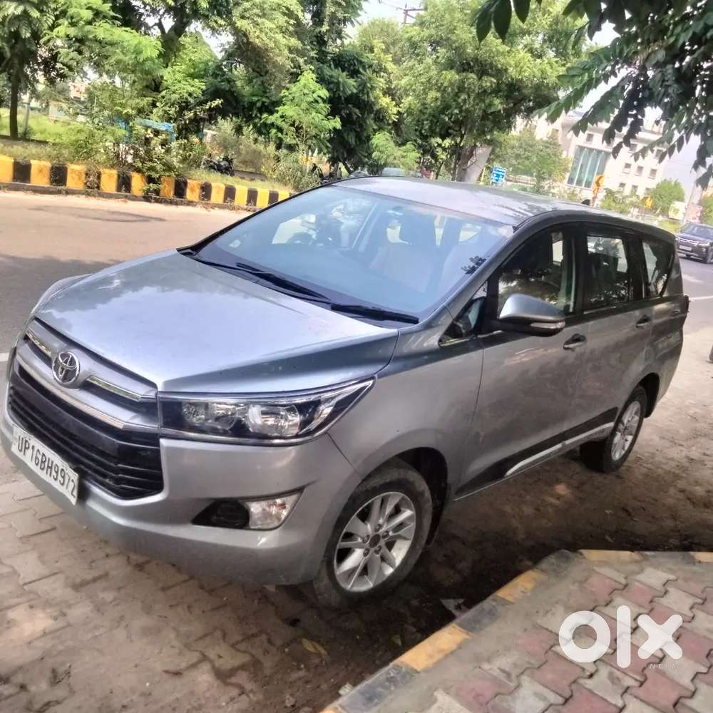 Toyota Innova Crysta 2016