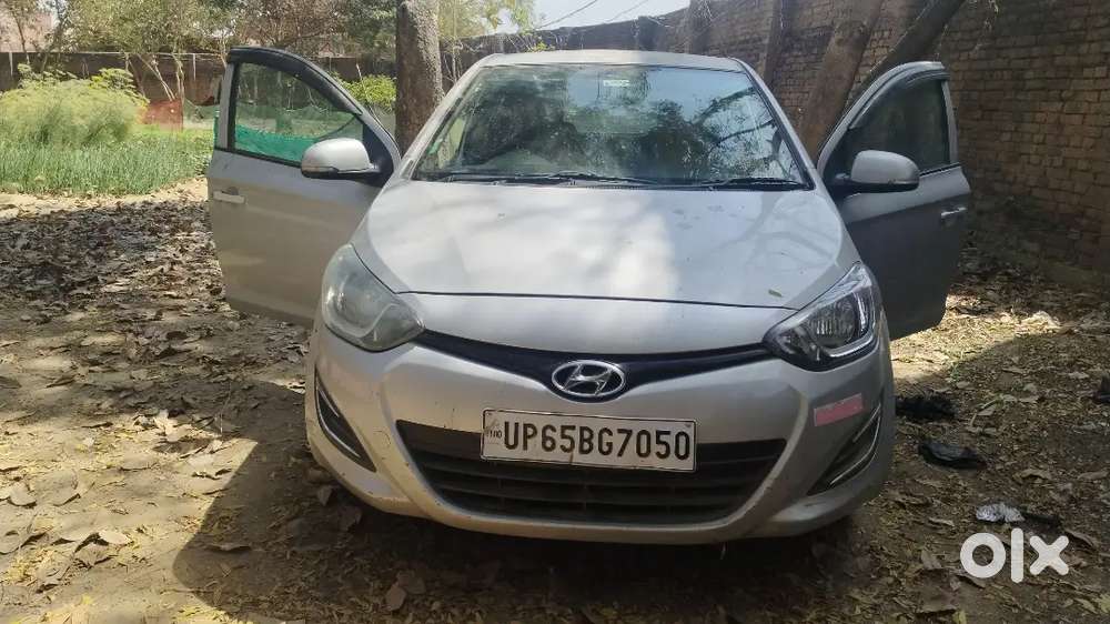Hyundai I20 2012 Cng & Hybrids 72000 Km Driven