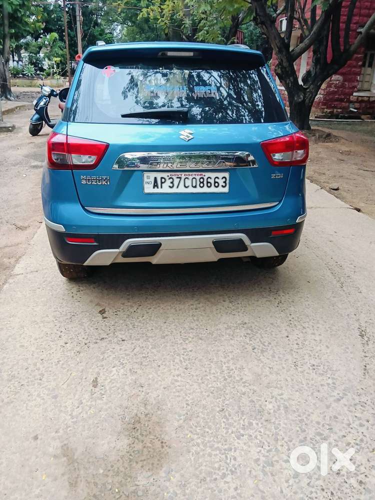 Maruti Suzuki Brezza 2017 Diesel Well Maintained