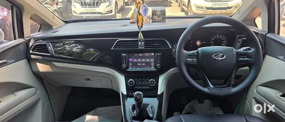 Mahindra Marazzo M6, 2018, Diesel