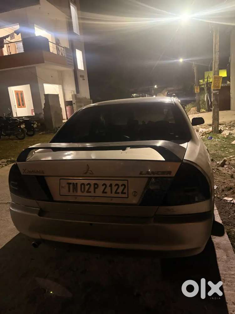 Mitsubishi Lancer 1.5 Glxi 2001