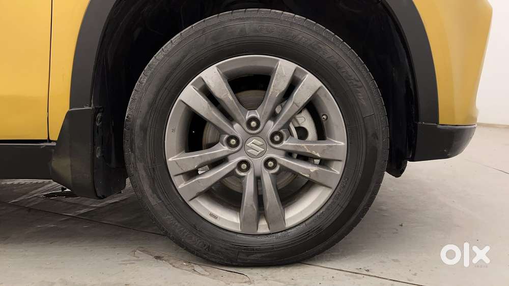 Maruti Suzuki Vitara Brezza Zdi+ Dual Tone Mt, 2016, Diesel