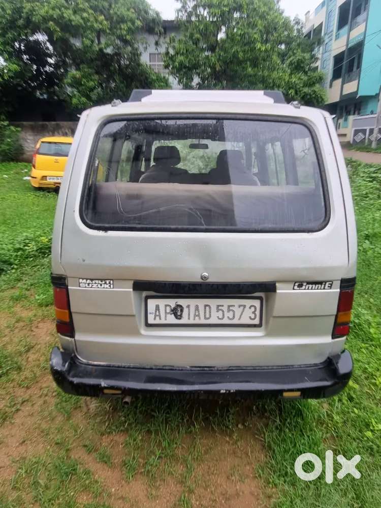 Maruti Suzuki Omni Lpg 2012