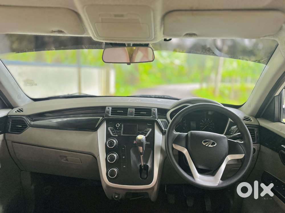 Mahindra Kuv 100 Mfalcon G80 K6 Plus, 2017, Petrol