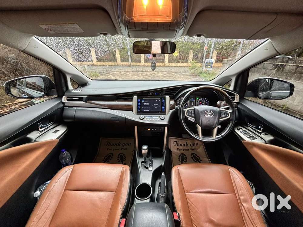 Toyota Innova Crysta 2.8z Automatic, 2016, Diesel