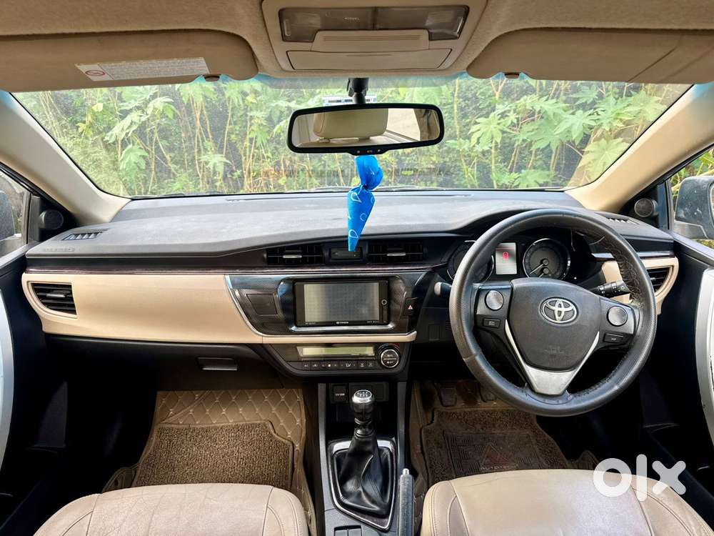 Toyota Corolla Altis 2013-2017 G At, 2016, Petrol