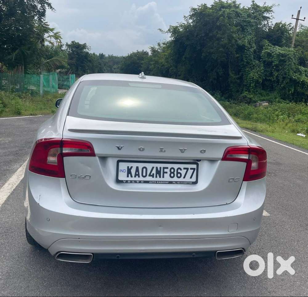 Volvo S60 Momentum 2016 Diesel Car