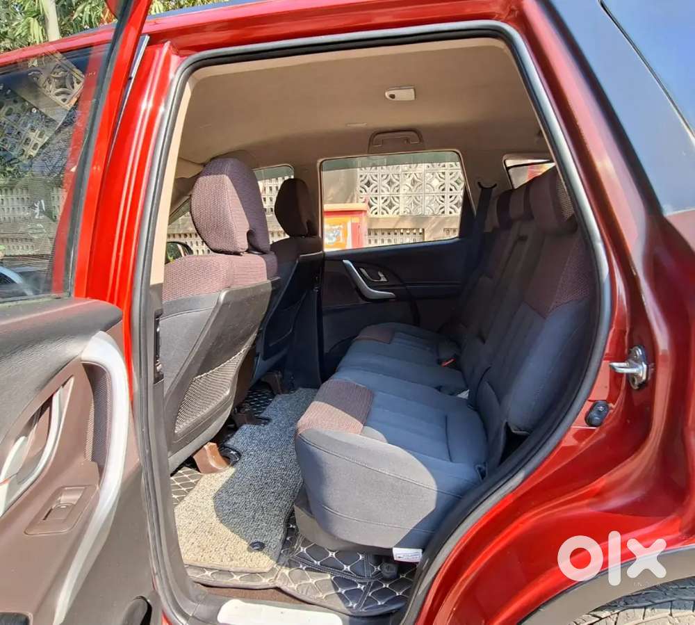 Mahindra Xuv500 2014 Diesel 70000 Km Driven