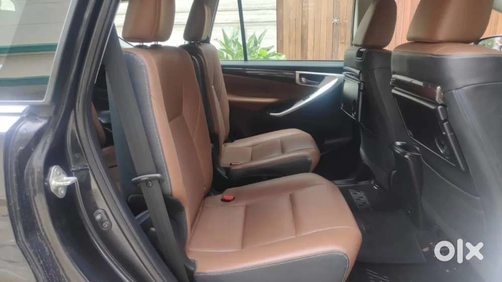 Toyota Innova Crysta [2020-ongoing] 2.4 Zx At 7 Str, 2022, Diesel
