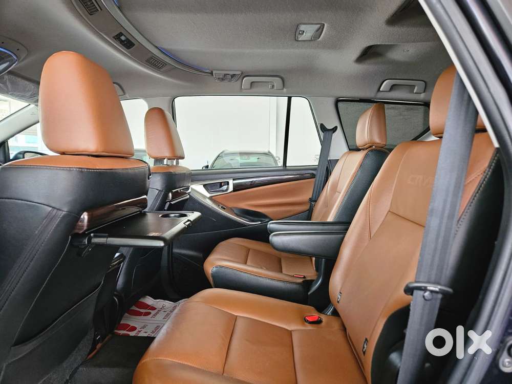 Toyota Innova Crysta [2020-ongoing] 2.4 Zx 7 Str, 2022, Diesel
