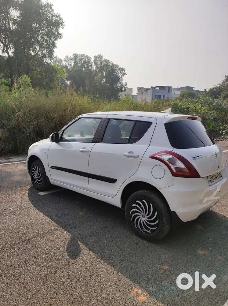 Maruti Suzuki Swift Vxi 2016