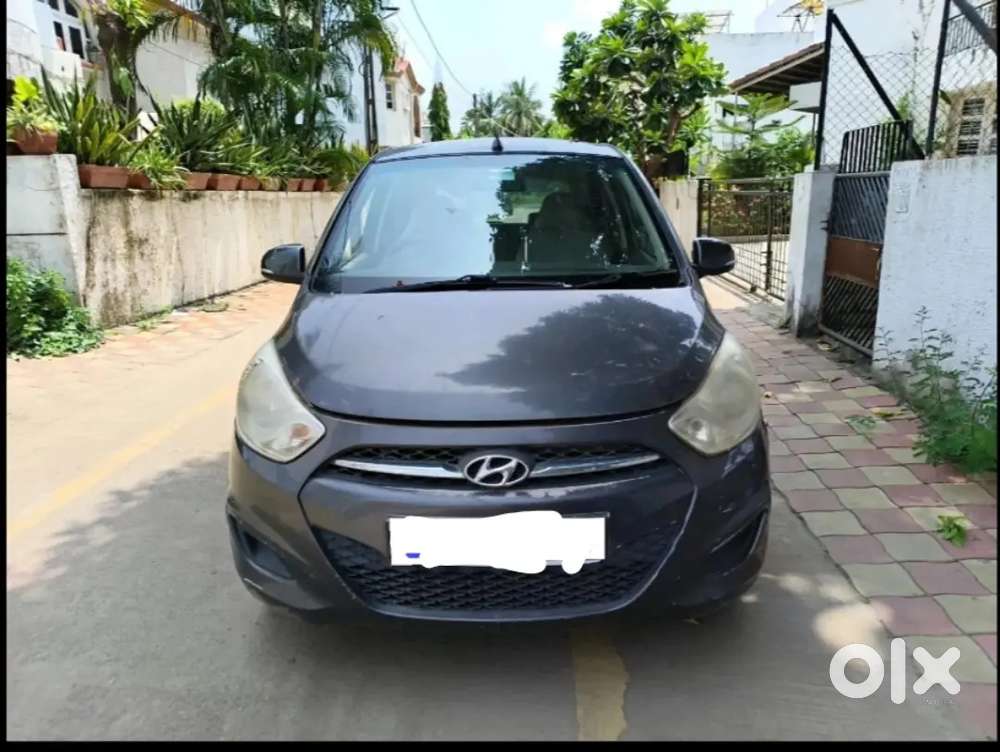 Hyundai I10 Sportz Petrol 2011