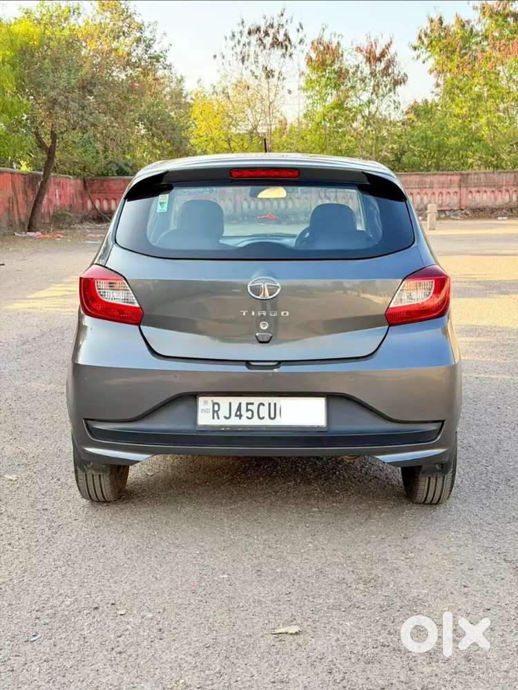 Tata Tiago 2022 Petrol Well Maintained