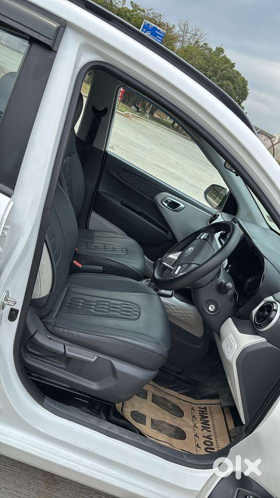 Hyundai Grand I10 Nios Sportz 1.2 At, 2023, Petrol