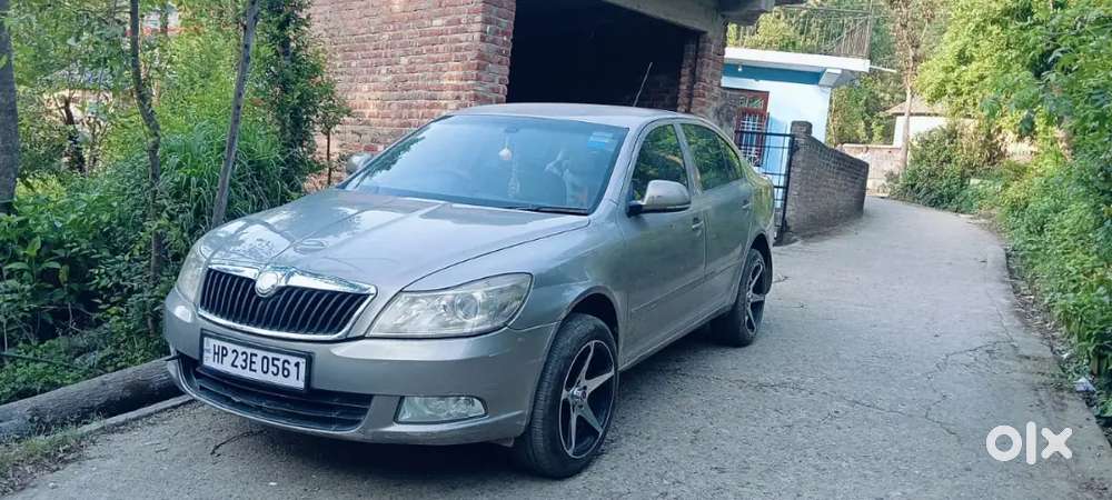 Skoda Laura 2009 Petrol