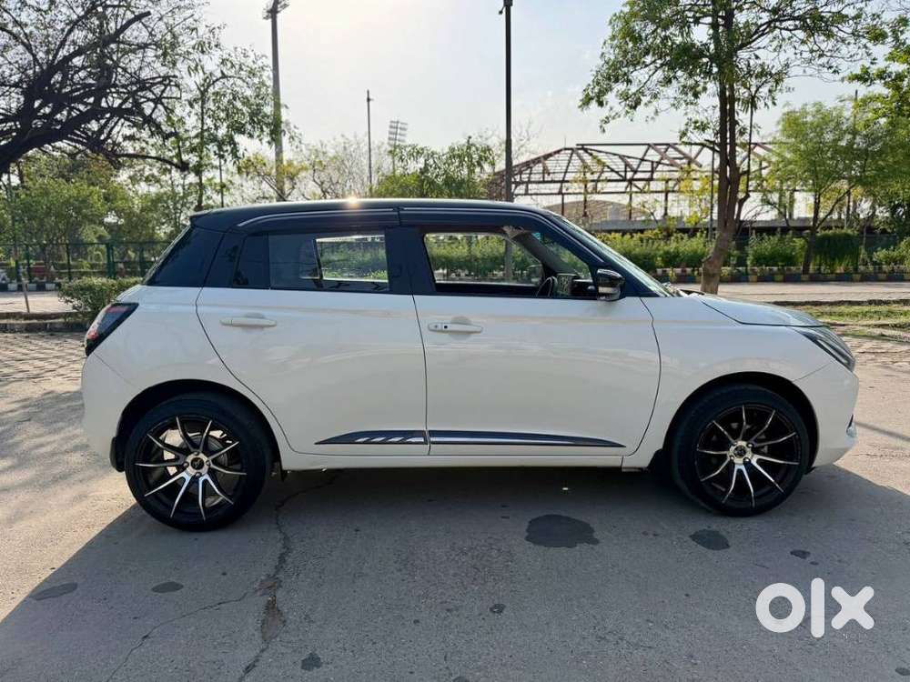 Maruti Suzuki Swift Zxi Plus Amt Dual Tone, 2024, Petrol