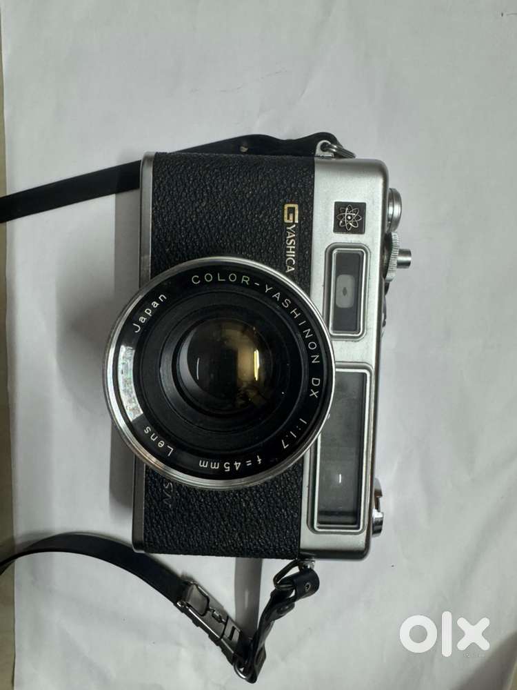 Vintage Yashica Electro 35 GS Film Camera + Original Case | 45mm f