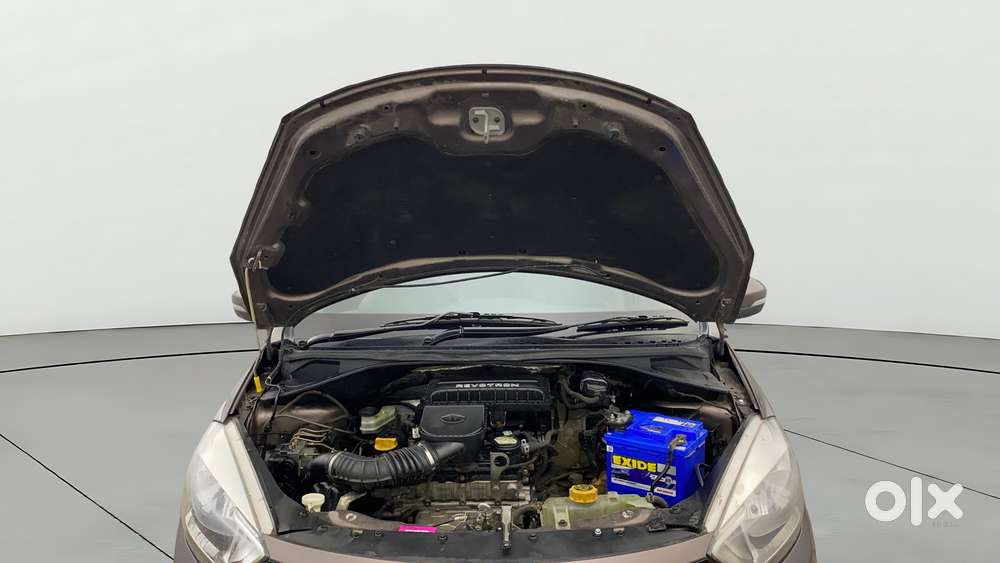 Tata Tiago 1.2 Revotron Xz, 2016, Petrol