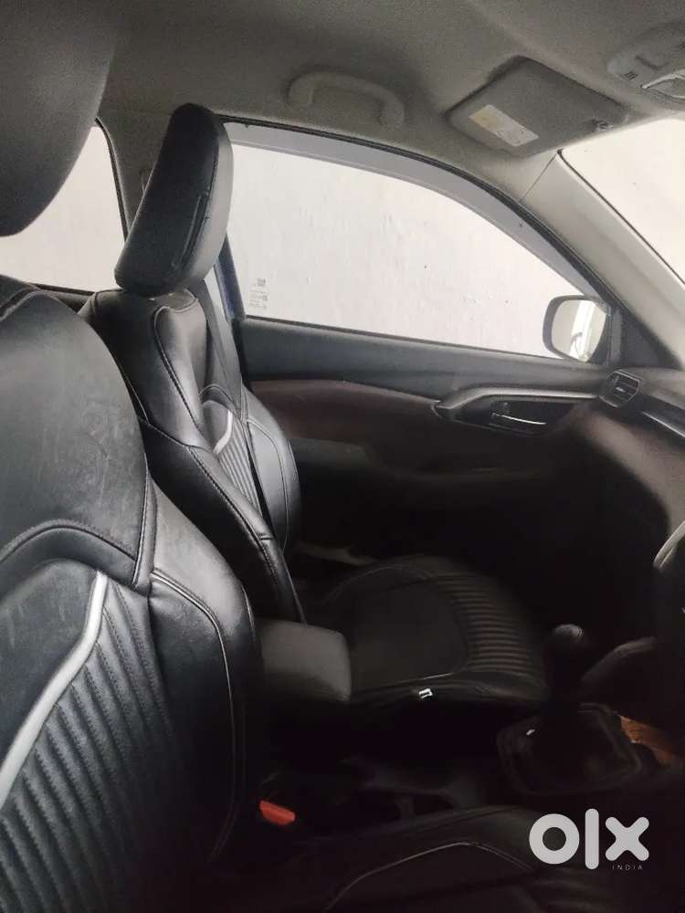 Maruti Suzuki Grand Vitara Petrol 2024