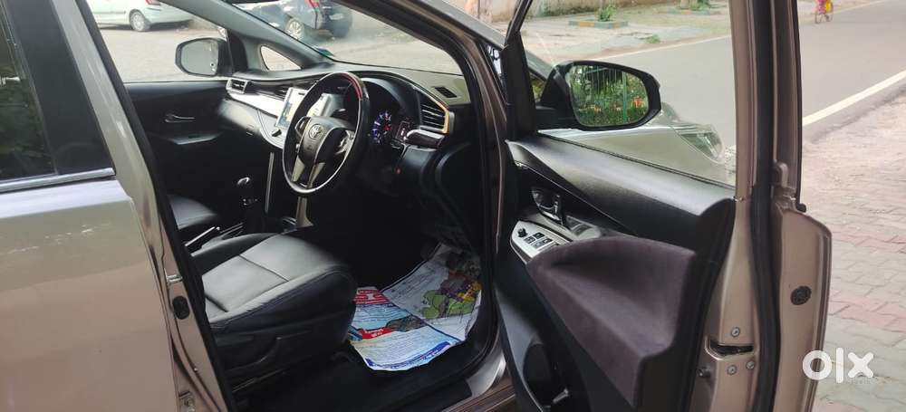 Toyota Innova Crysta 2.4 Vx Mt, 2018, Diesel