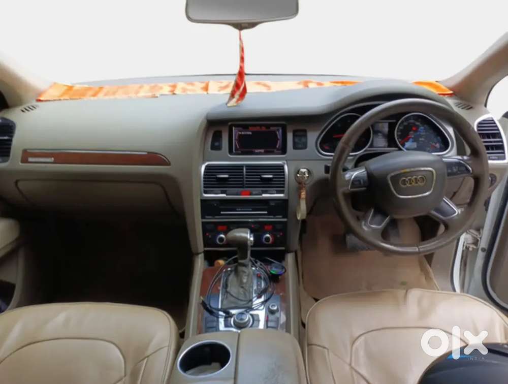 Audi Q7 Selling Parts
