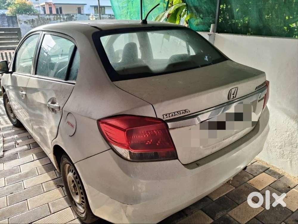 Honda Amaze 2015 Petrol