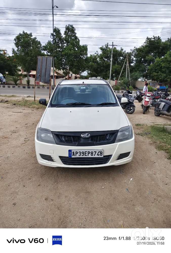 Mahindra Vibe 2015 Diesel With 130000 Km